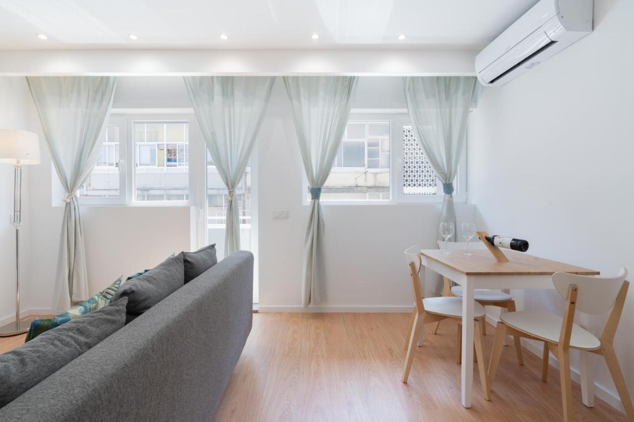 דירות וילה נובה דה גאיה Sweet Sunny Flat W/ Balcony - Gaia מראה חיצוני תמונה