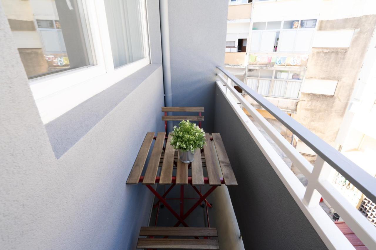דירות וילה נובה דה גאיה Sweet Sunny Flat W/ Balcony - Gaia מראה חיצוני תמונה